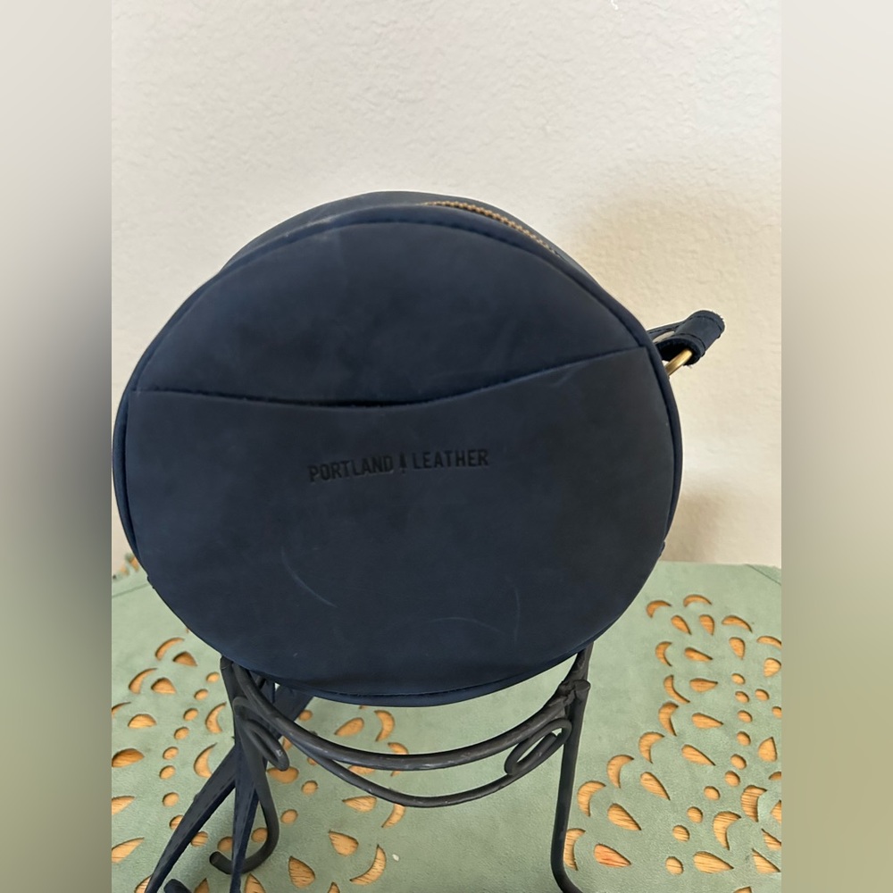 Portland Leather Indigo Blue Circle Leather Shoulder Crossbody Purse